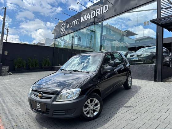 CHEVROLET CELTA 1.0 MPFI LIFE 8V FLEX 4P MANUAL CHEVROLET CELTA 1.0 MPFI LIFE 8V FLEX 4P MANUAL